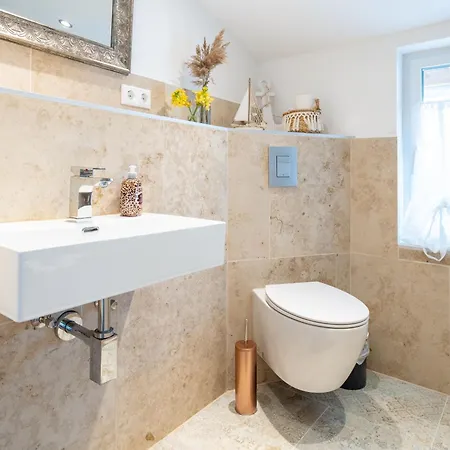 Holiday home Fischerhaus 1, Ostsee 5 Min Zum Strand, 10 Pers.