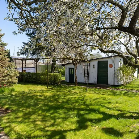 Holiday home Fischerhaus 1, Ostsee 5 Min Zum Strand, 10 Pers. Kroslin